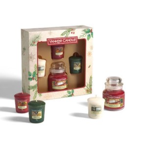 Yankee Candle Giftsets YC Magical Christmas Morning 1 Small Jar & 3 Votives